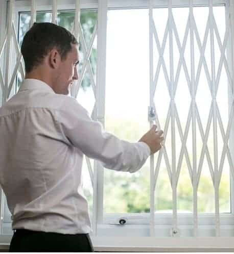 Retractable grilles